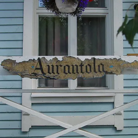 Aurantola