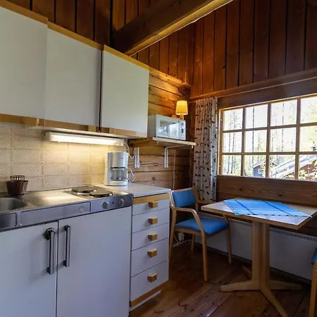 Aurantola Яаала