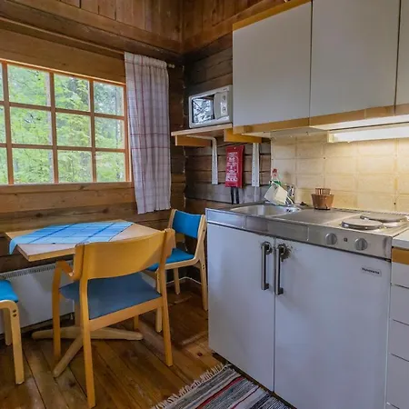 Aurantola Guesthouset