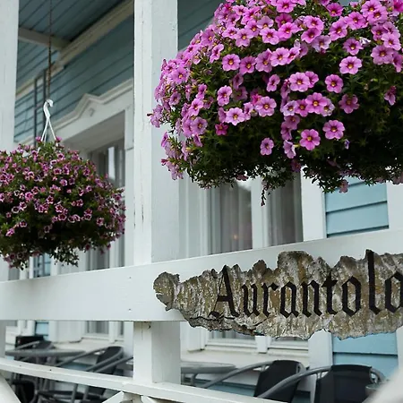 Гостевой дом Aurantola 2*