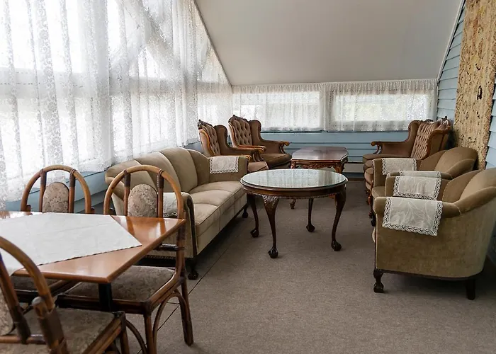 Konukevi Aurantola 2*