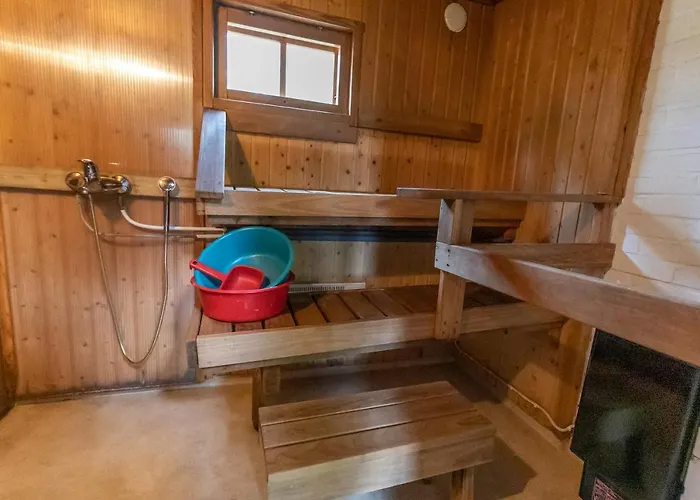 Aurantola Konukevi Jaala